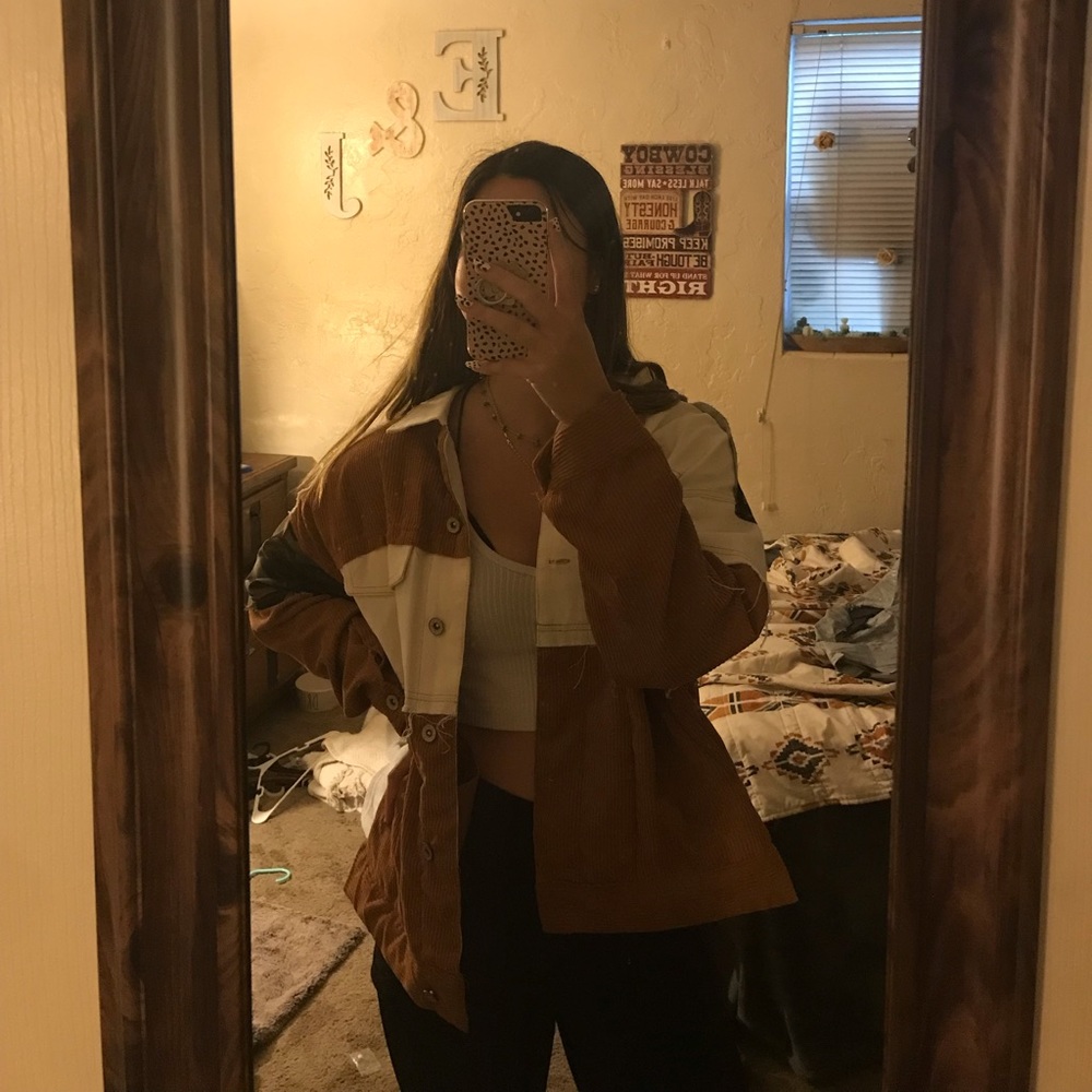 Light weight jacket